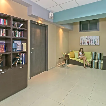 מלון Aloe העיירה רתימנו