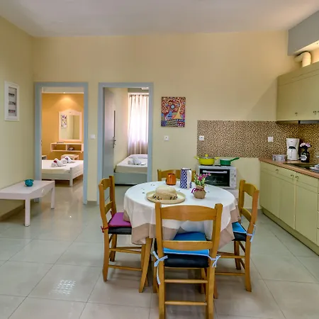 酒店 Aloe 罗希姆诺